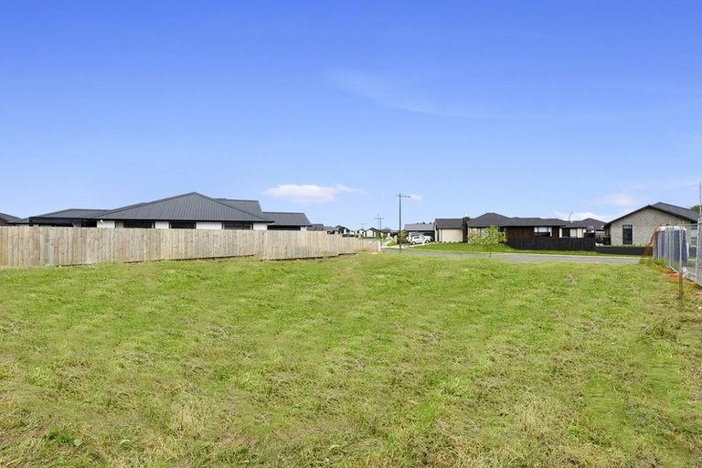 Photo of property in 35 The Meadows Drive, Flagstaff, Hamilton, 3210