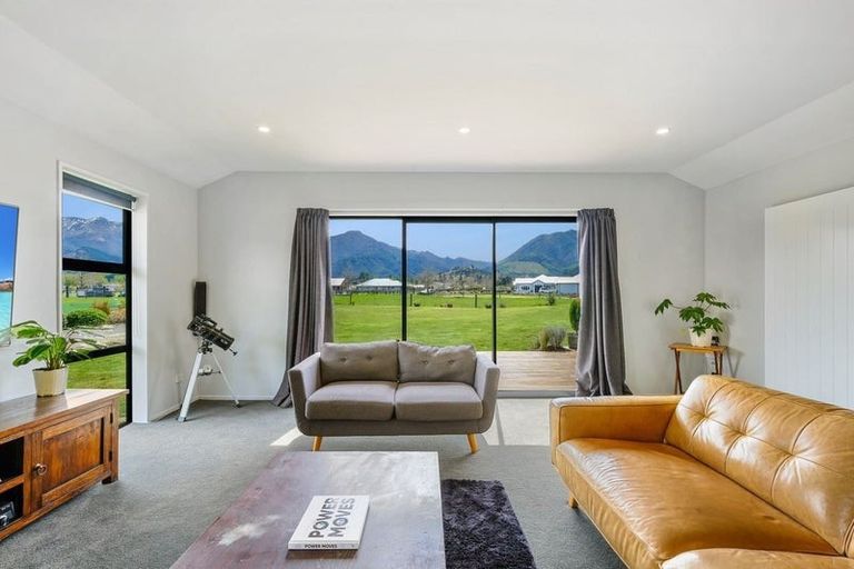 Photo of property in 6 Ewen Place, Hanmer Springs, 7334