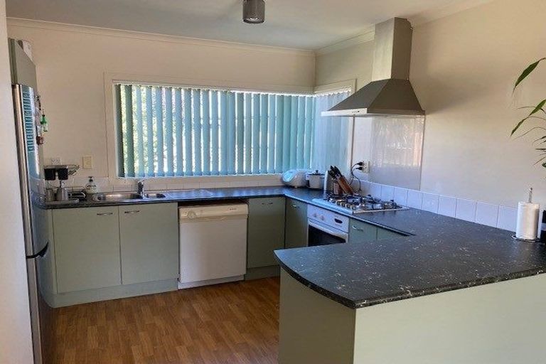 Photo of property in 48 Catalina Drive, Melville, Hamilton, 3206