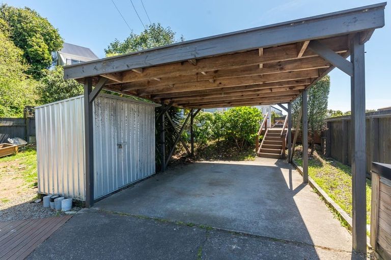 Photo of property in 15 Ratanui Road, Paraparaumu, 5032