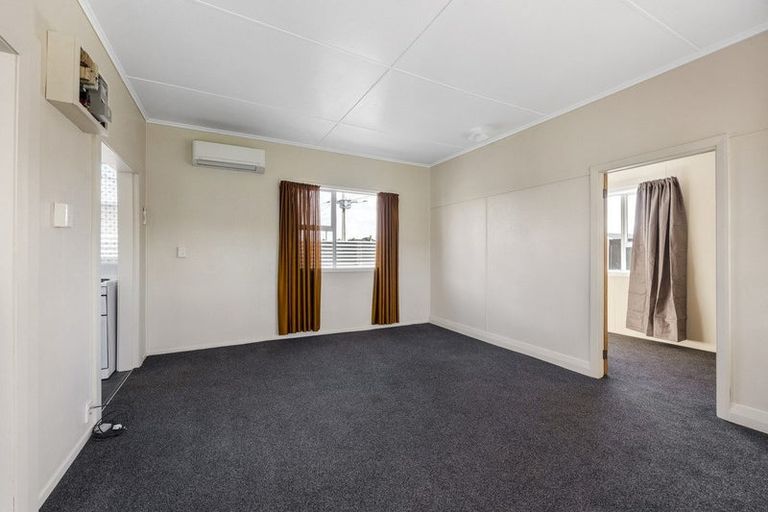 Photo of property in 158 Argyle Street, Hawera, 4610