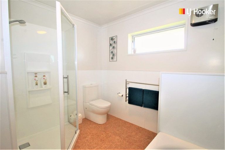 Photo of property in 27 Mold Street, Middlemarch, 9596