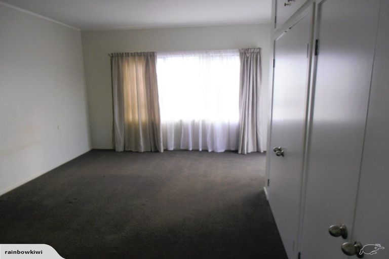 Photo of property in 92 Tiri Road, Tindalls Beach, Whangaparaoa, 0930