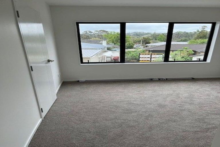 Photo of property in 9b Daytona Road, Henderson, Auckland, 0610