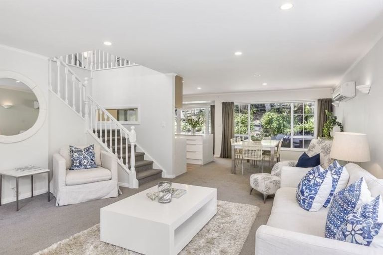 Photo of property in 1/48 Seaton Road, Murrays Bay, Auckland, 0630