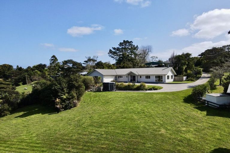 Photo of property in 26c Mcentee Road, Waitakere, Auckland, 0816