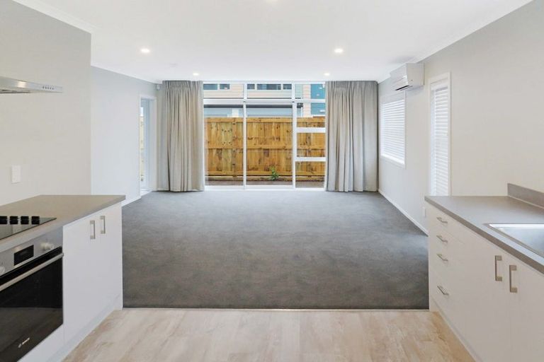 Photo of property in 2a Delaney Drive, Stokes Valley, Lower Hutt, 5019