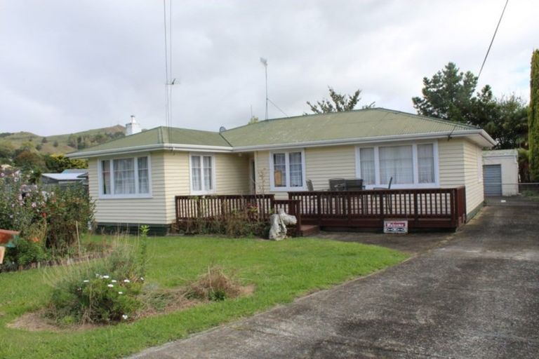 Photo of property in 10 Duke Street, Te Kuiti, 3910