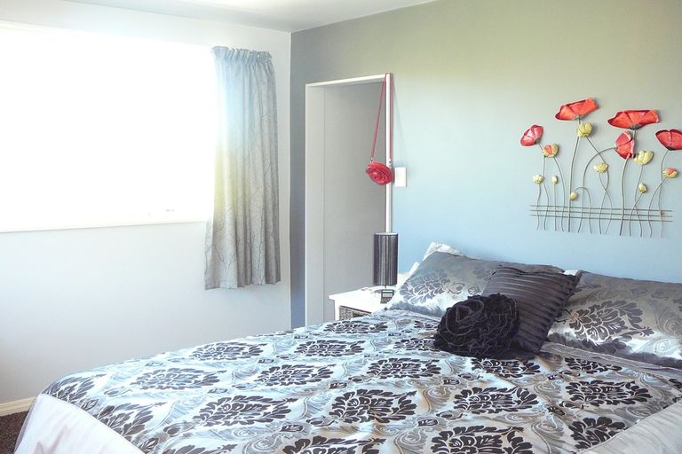 Photo of property in 30 Kerry Street, Alexandra, 9320