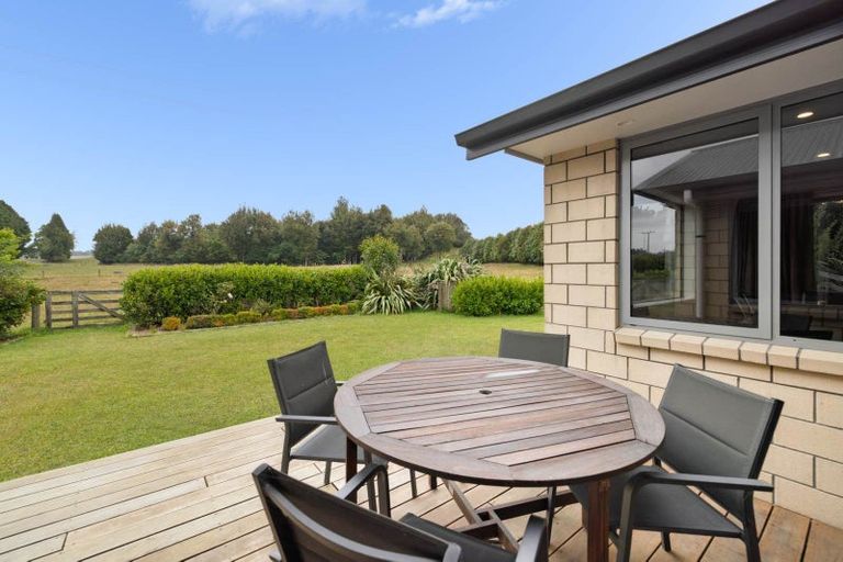 Photo of property in 16 Roy Road, Hamurana, Rotorua, 3096