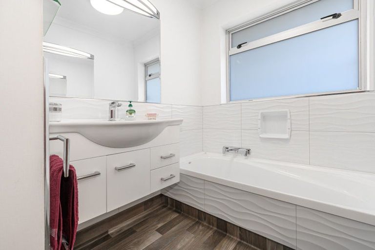 Photo of property in 21 Tarata Street, Matua, Tauranga, 3110