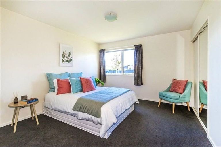 Photo of property in 1 Parklea Avenue, Halswell, Christchurch, 8025