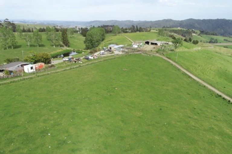 Photo of property in 229 Pakaru Road, Kawakawa, 0282