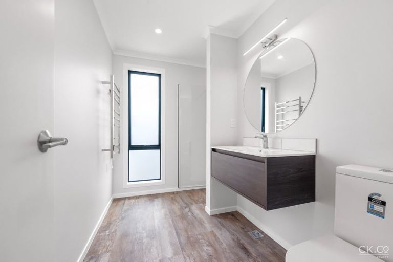 Photo of property in 25 Doug Jensen Street, Wallaceville, Upper Hutt, 5018