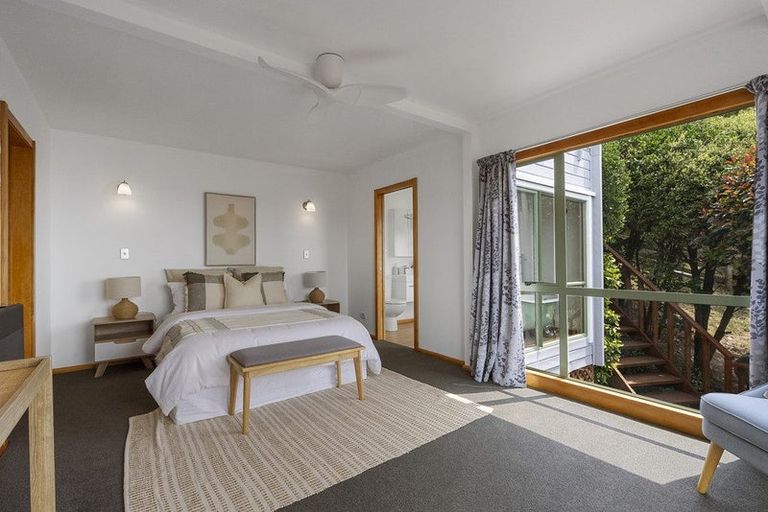 Photo of property in 153 Clifton Terrace, Clifton, Christchurch, 8081