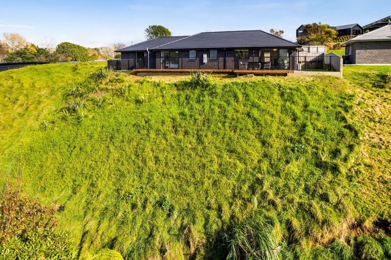 Photo of property in 6 Mangaotuku Lane, Whalers Gate, New Plymouth, 4310