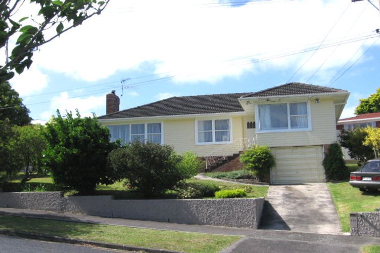Photo of property in 175 Methuen Road, New Windsor, Auckland, 0600