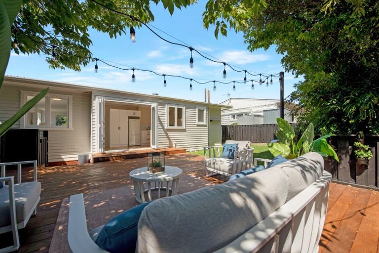 Photo of property in 30 Hathaway Avenue, Karori, Wellington, 6012