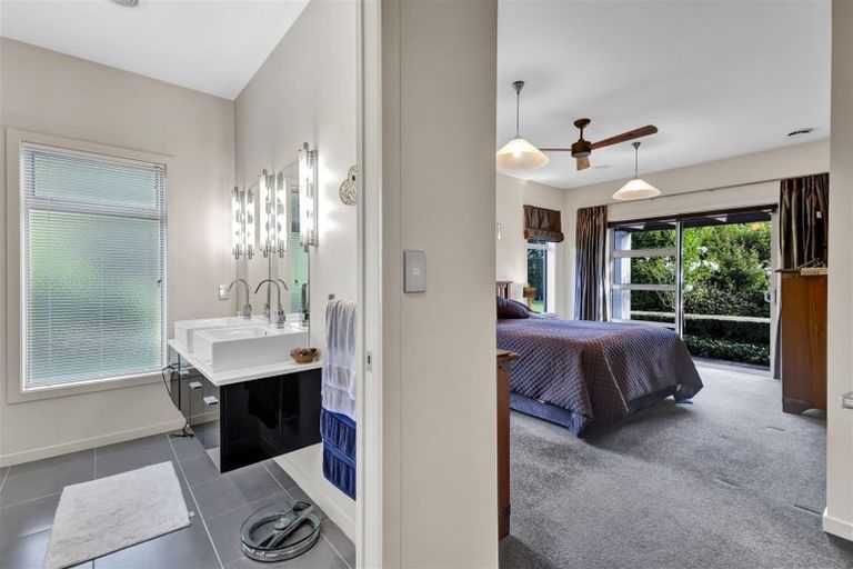 Photo of property in 69 Airport Drive, New Plymouth Airport, New Plymouth, 4373