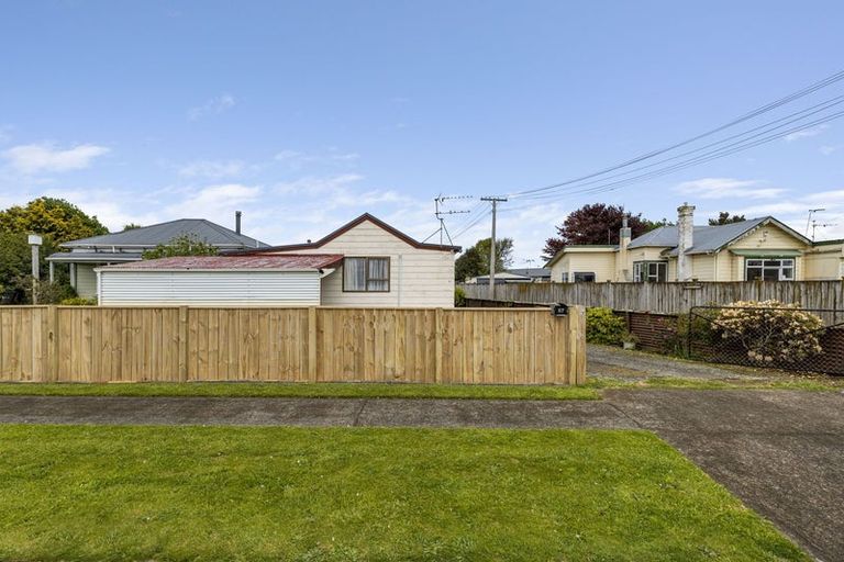 Photo of property in 57 Egmont Street, Hawera, 4610