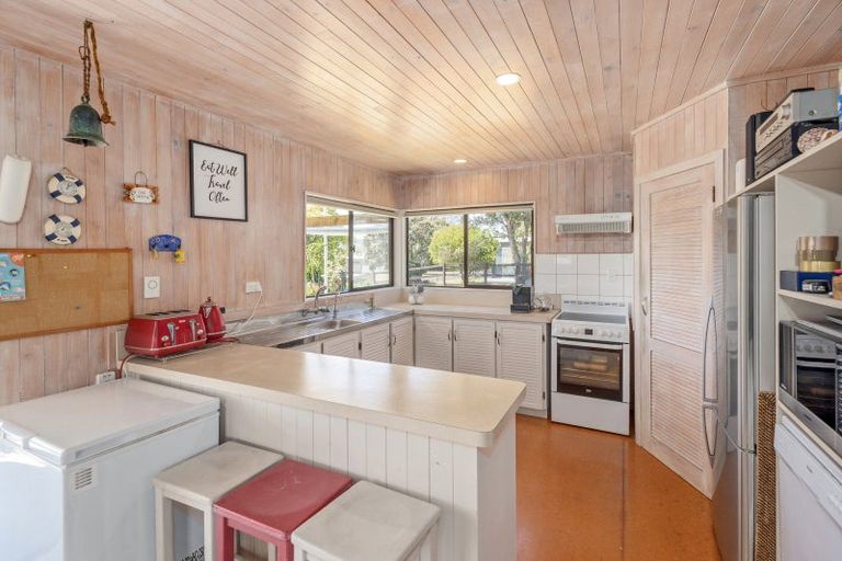 Photo of property in 116 Manuka Place, Matarangi, Whitianga, 3592