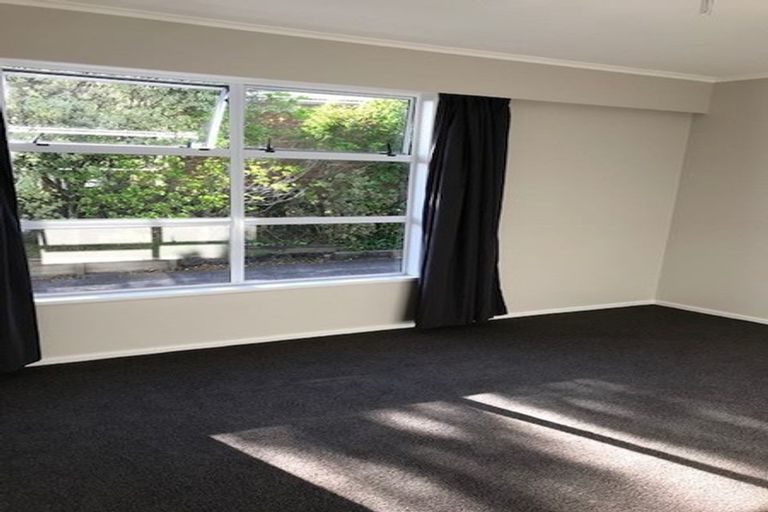 Photo of property in 50 Bleakhouse Road, Howick, Auckland, 2014