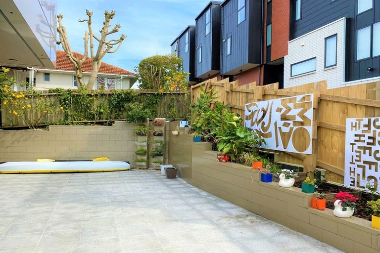 Photo of property in 14a Waterloo Street, Howick, Auckland, 2014