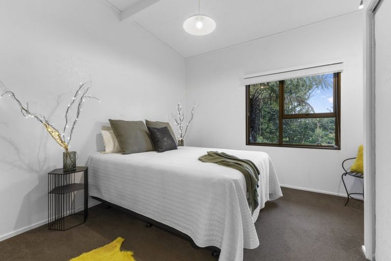 Photo of property in 3/2a Julian Place, Westown, New Plymouth, 4310