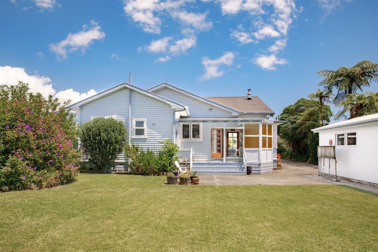 Photo of property in 49 Romilly Street, Westport, 7825