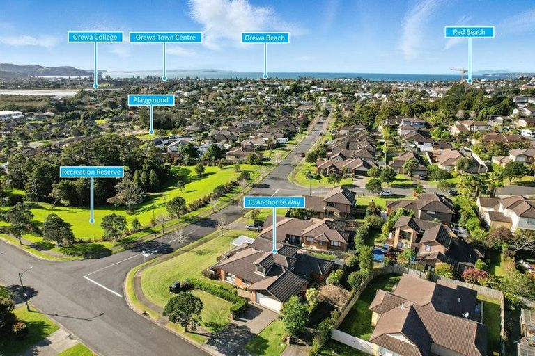 Photo of property in 13 Anchorite Way, Red Beach, 0932