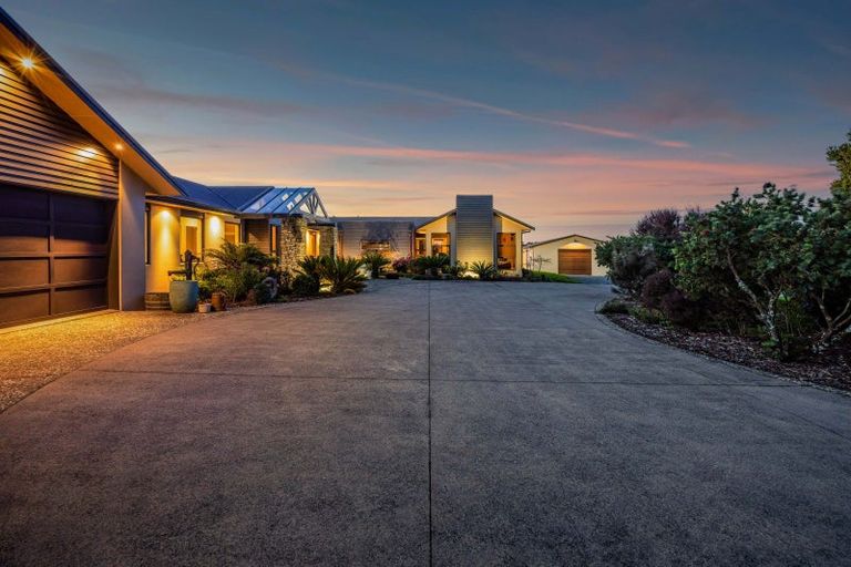 Photo of property in 1058 Mangorei Road, Mangorei, New Plymouth, 4371