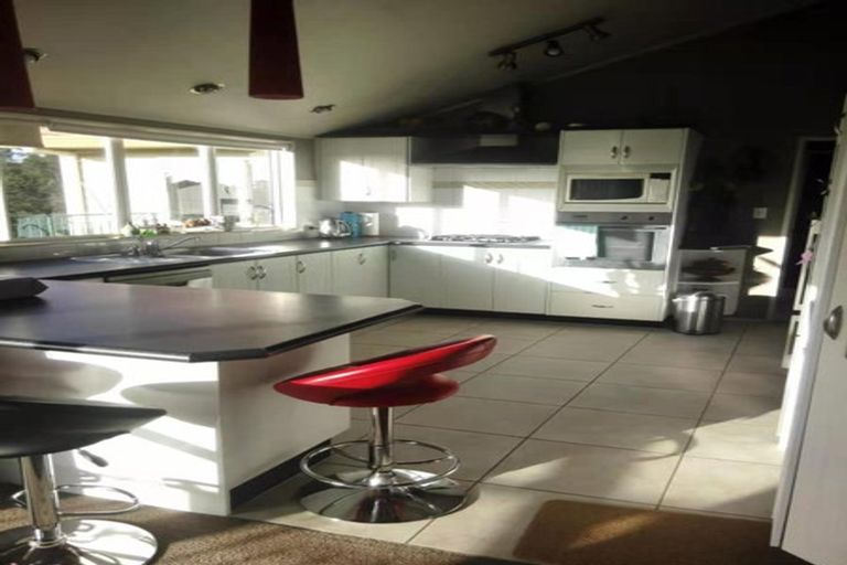 Photo of property in 245 Paremoremo Road, Lucas Heights, Auckland, 0632