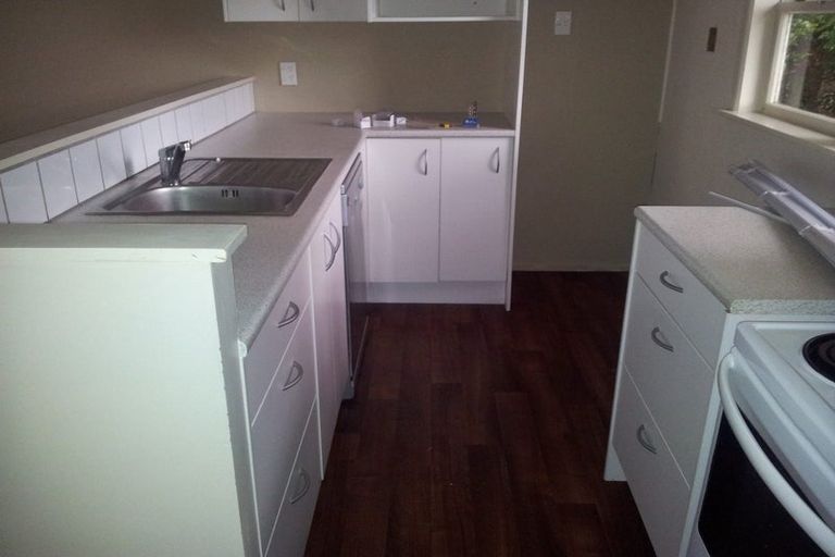 Photo of property in 7 Kia Ora Road, Beach Haven, Auckland, 0626