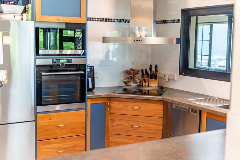 Photo of property in 107 Redvers Drive, Belmont, Lower Hutt, 5010