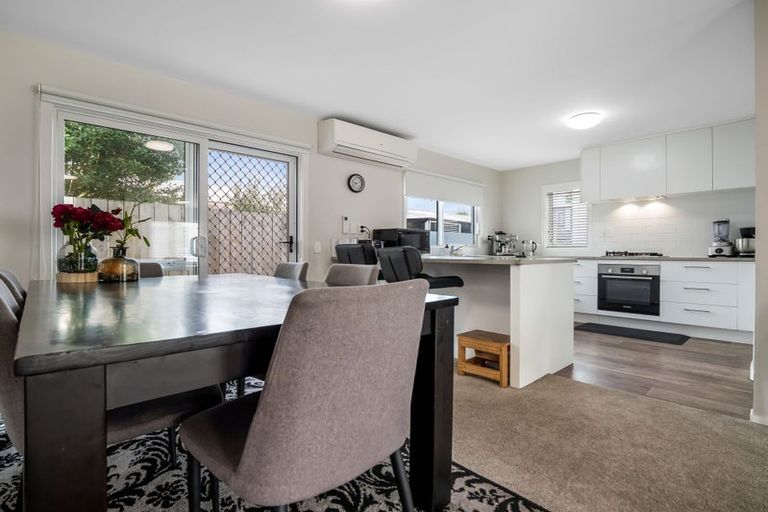 Photo of property in 52h Fifth Avenue, Enderley, Hamilton, 3214