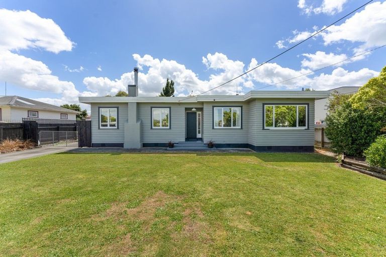 Photo of property in 18 Campbell Road, Bunnythorpe, Palmerston North, 4481