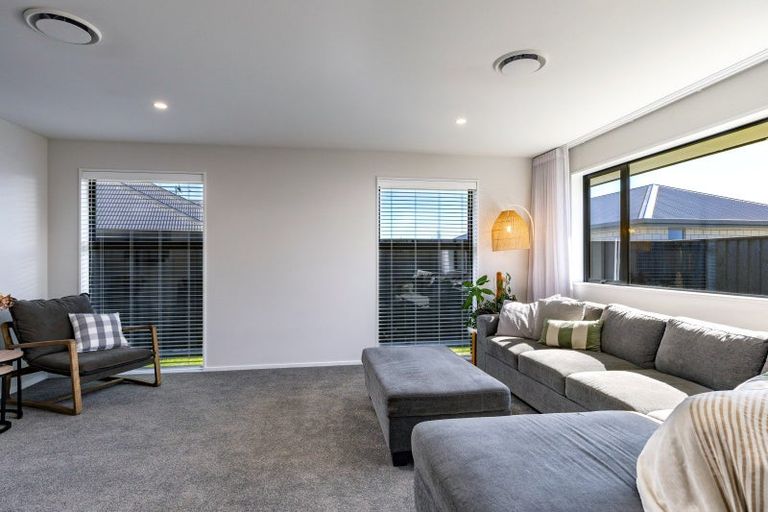 Photo of property in 33 Nikau Drive, Redwoodtown, Blenheim, 7201