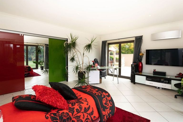 Photo of property in 88 Dry Hills Lane, Riverlands, Blenheim, 7274