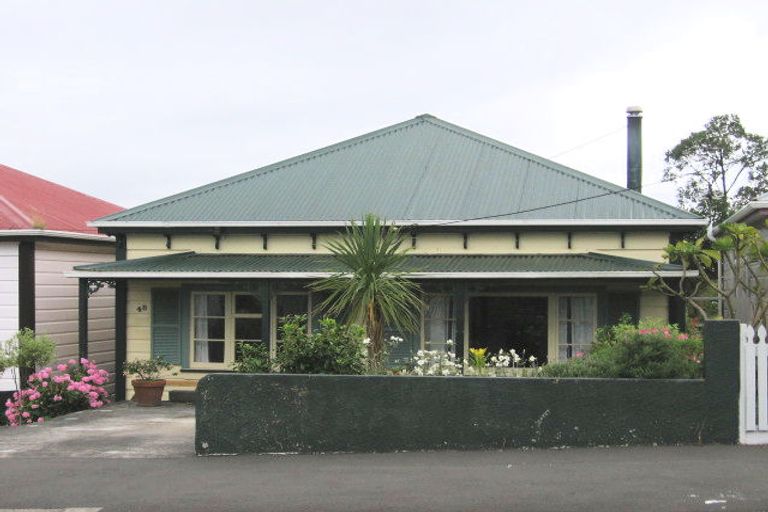 Photo of property in 48 Herald Street, Berhampore, Wellington, 6023
