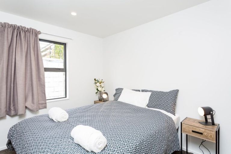 Photo of property in 1/176 Edgeware Road, Edgeware, Christchurch, 8013