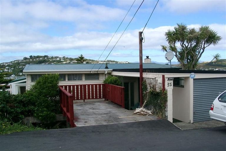 Photo of property in 35 Prospect Terrace, Johnsonville, Wellington, 6037