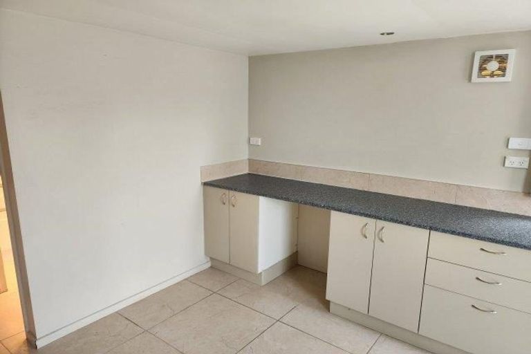 Photo of property in 112 Hansons Lane, Upper Riccarton, Christchurch, 8041