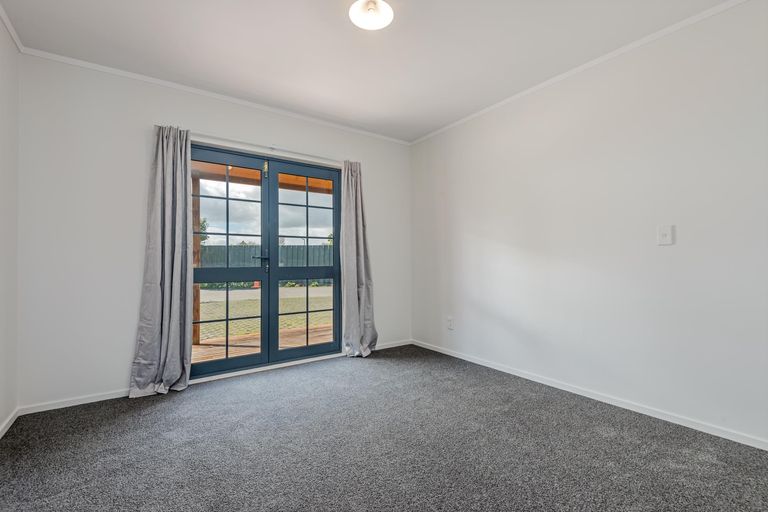 Photo of property in 415 Tremaine Avenue, Takaro, Palmerston North, 4412