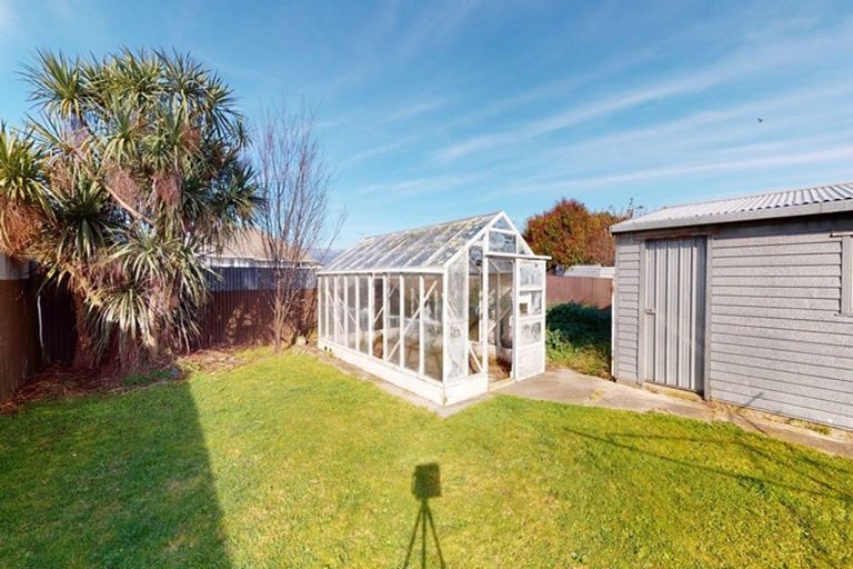 Photo of property in 8 Rugby Street, Levin, 5510