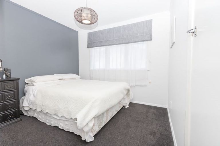 Photo of property in 24 Macdonald Road, Glenview, Hamilton, 3206