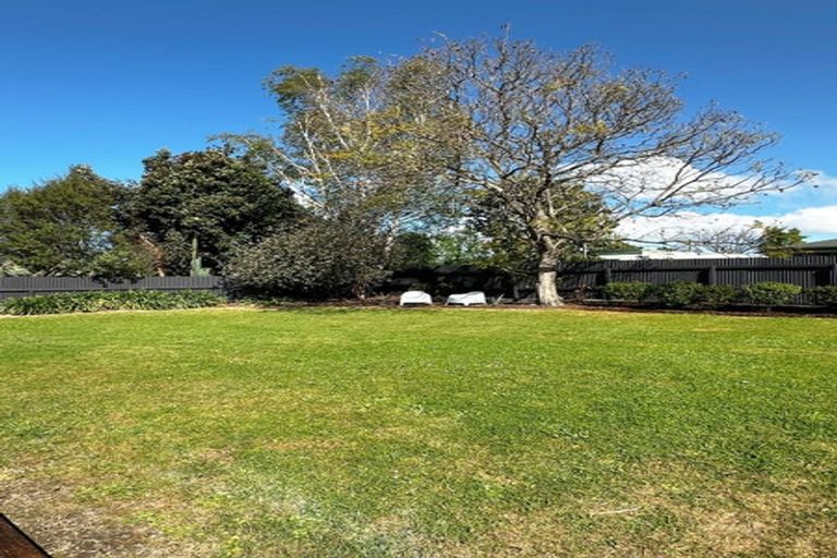 Photo of property in 19a Howard Road, Taradale, Napier, 4112