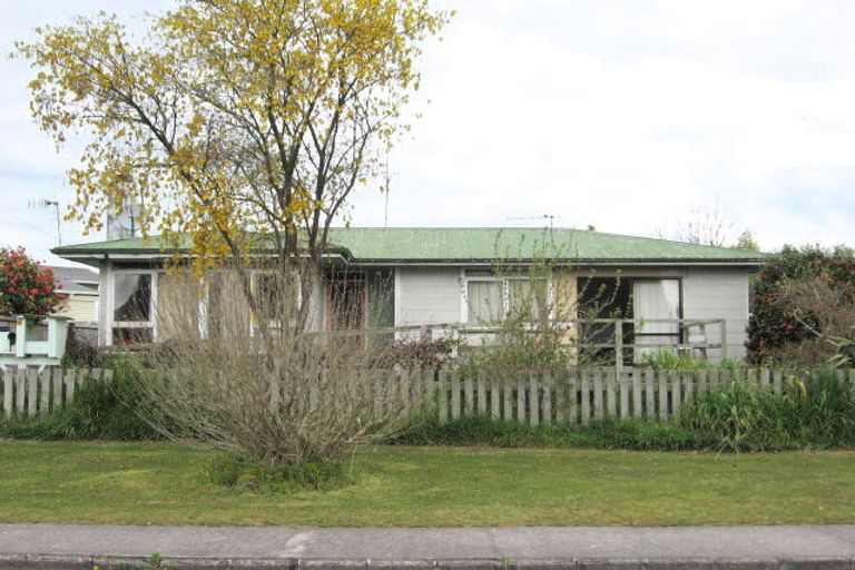 Photo of property in 46 Konene Street, Utuhina, Rotorua, 3015