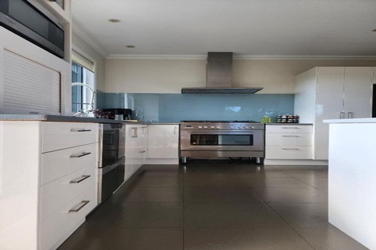 Photo of property in 479b Carrington Road, Hurworth, New Plymouth, 4371