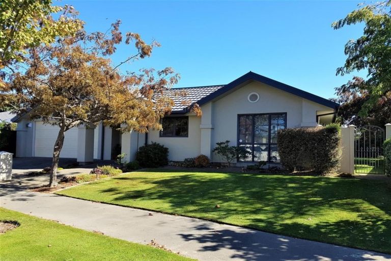 Photo of property in 62 Marble Wood Drive, Papanui, Christchurch, 8053
