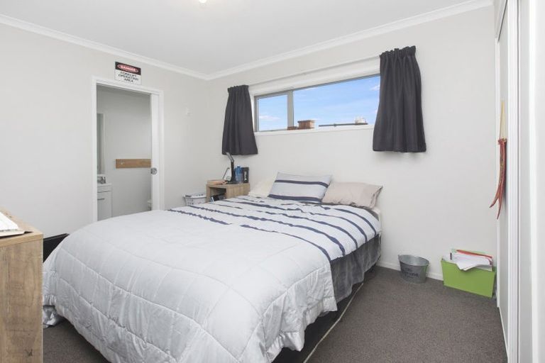Photo of property in 2/116 Elizabeth Street, Riccarton, Christchurch, 8041